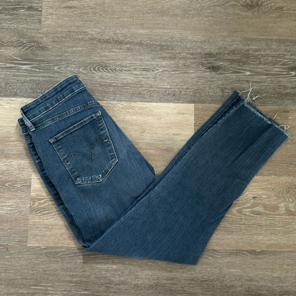 Levi’s Classic Mid Rise Skinny Jean